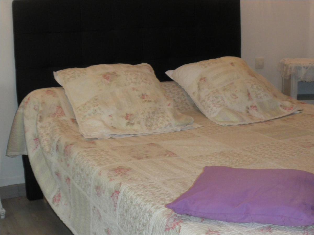 Les Coquillettes Bed & Breakfast เอคโมวิลล์ ภายนอก รูปภาพ