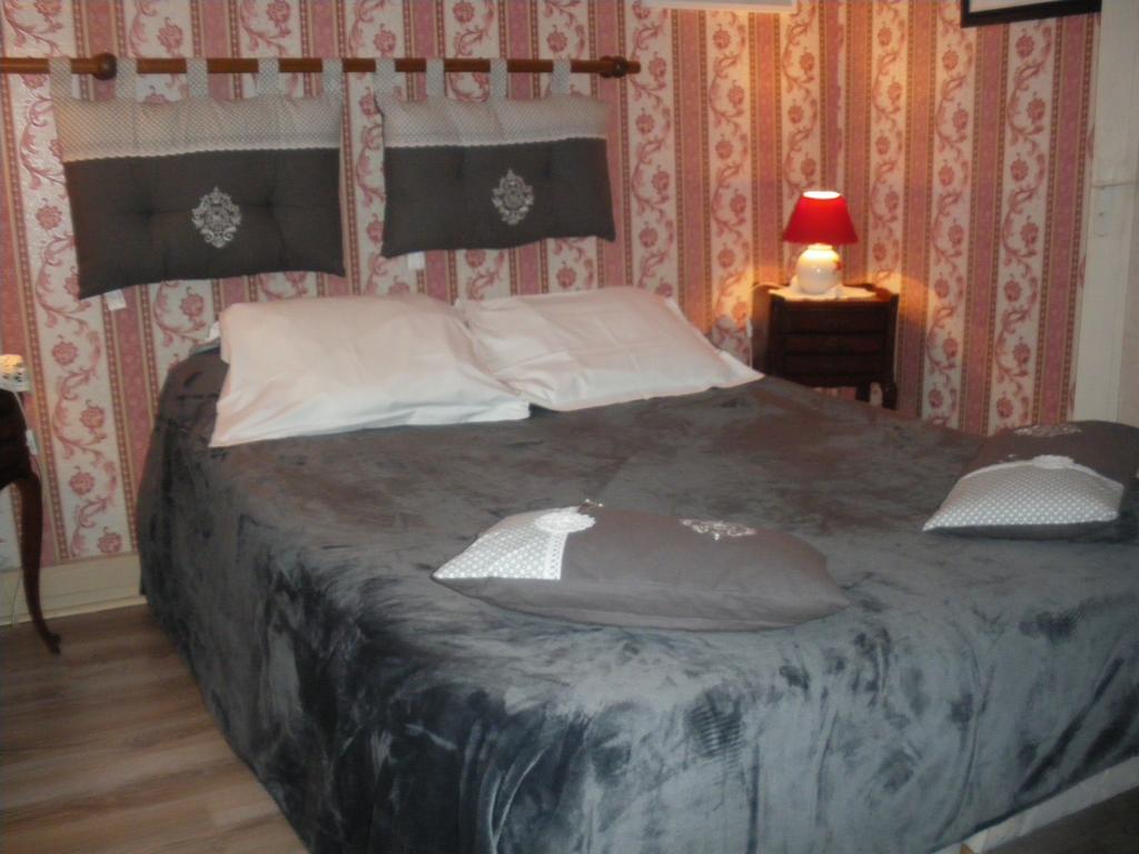 Les Coquillettes Bed & Breakfast เอคโมวิลล์ ภายนอก รูปภาพ