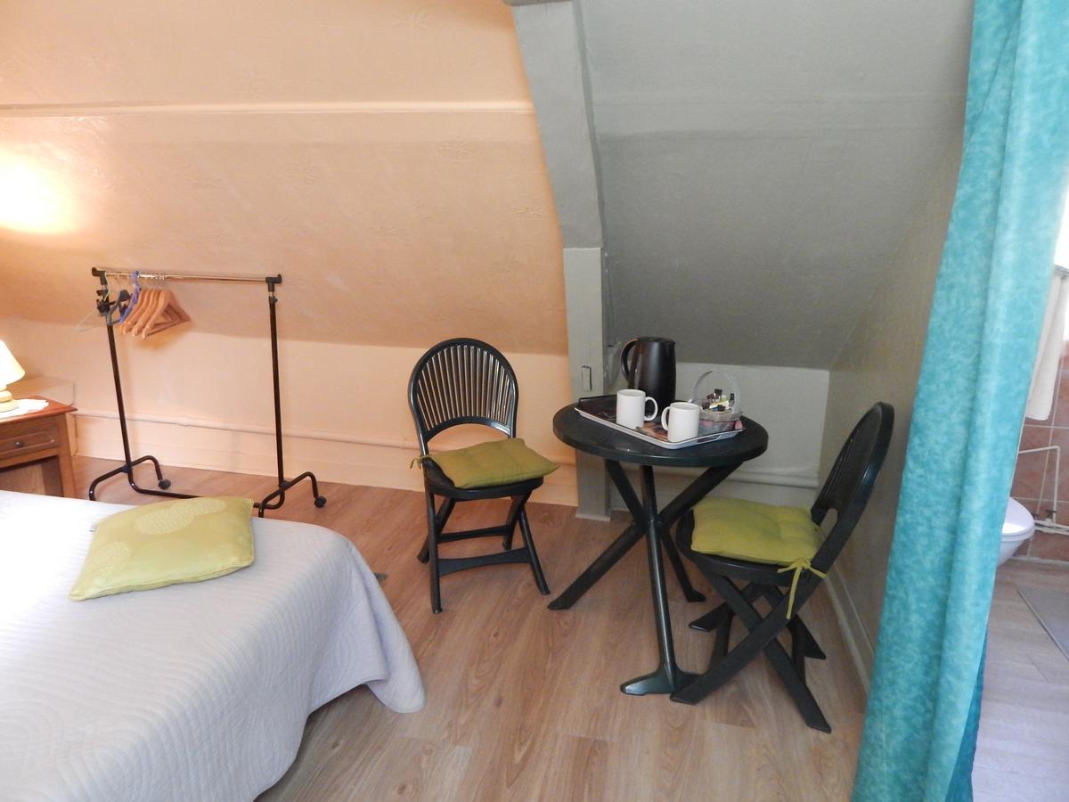 Les Coquillettes Bed & Breakfast เอคโมวิลล์ ภายนอก รูปภาพ